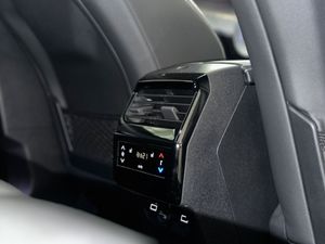 Peugeot e-5008 bild 18