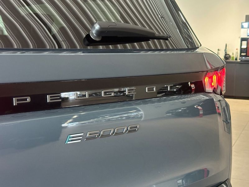 Peugeot e-5008 bild 10