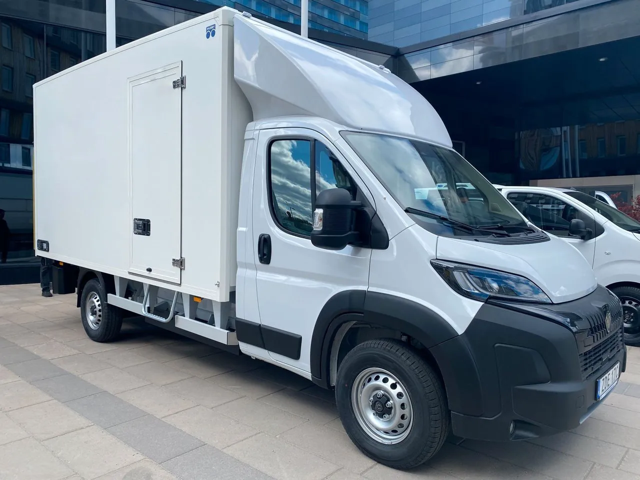 Vehicle image 2