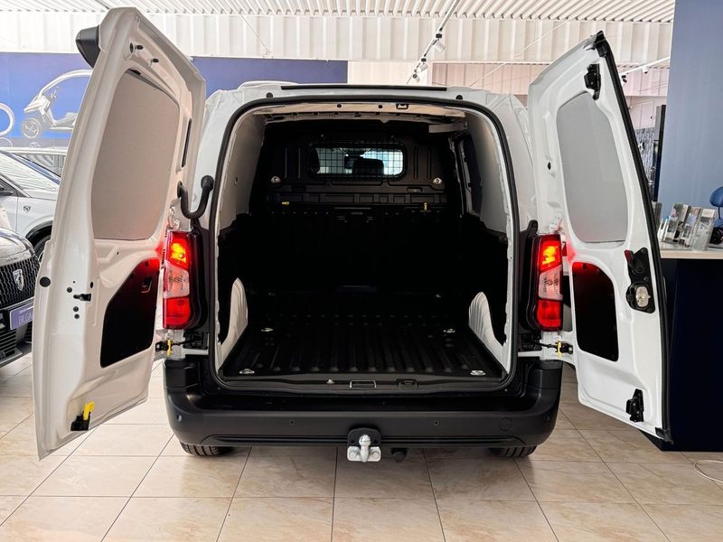 Peugeot e-Partner bild 2