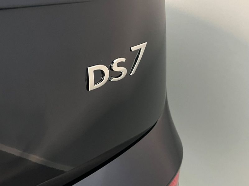 DS 7 bild 17