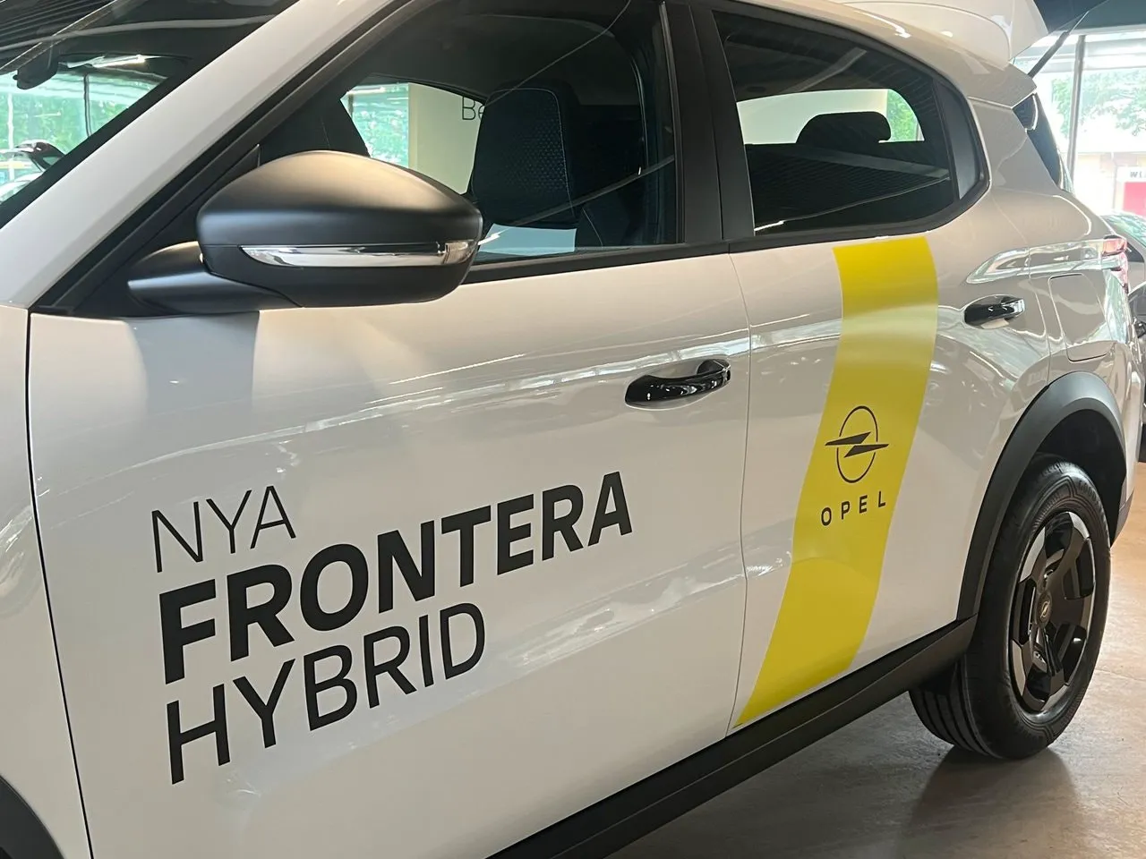 Vehicle image 20