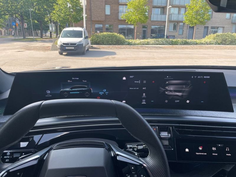Peugeot e-3008 bild 17