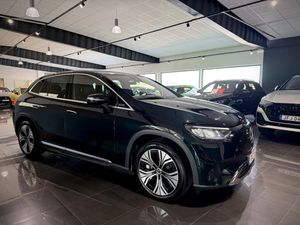Mercedes EQE43 SUV bild 14
