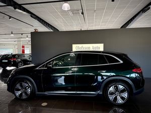 Mercedes EQE43 SUV bild 2