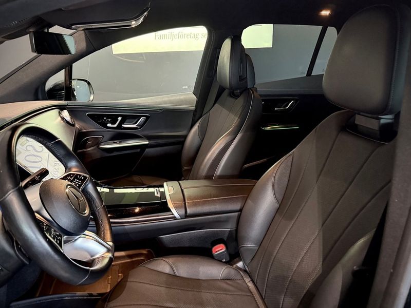 Mercedes EQE43 SUV bild 5
