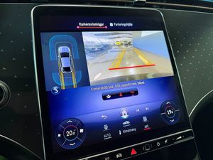 Mercedes EQE43 SUV bild 8