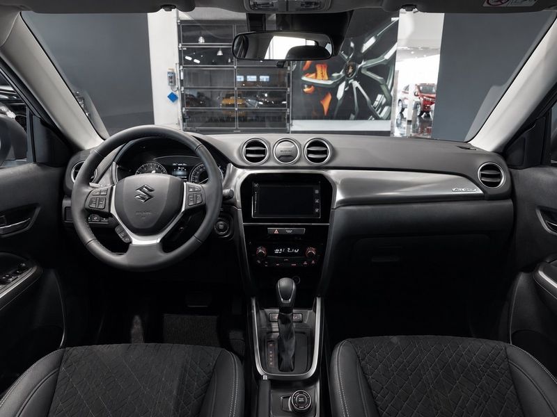 Suzuki Vitara bild 5