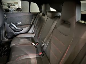 Mercedes CLA180 bild 15