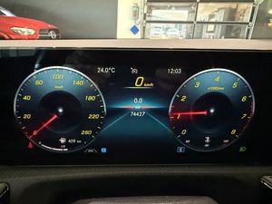 Mercedes CLA180 bild 11