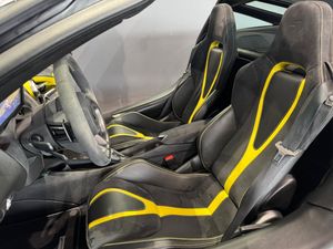 McLaren 720S bild 7