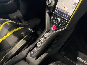 McLaren 720S bild 8