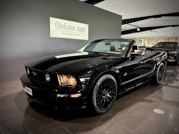 Ford Mustang GT V8 Convertible OBS! 2800mil - 2005