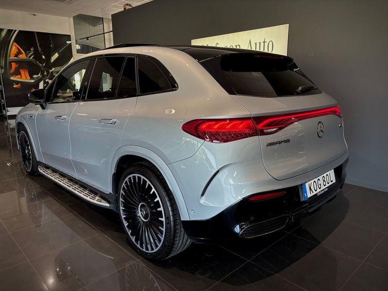 Mercedes EQE43 SUV bild 8