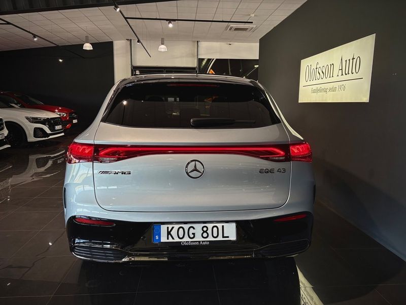 Mercedes EQE43 SUV bild 12