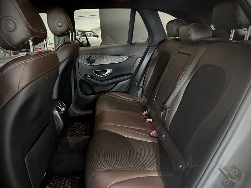 Mercedes GLC220 bild 6