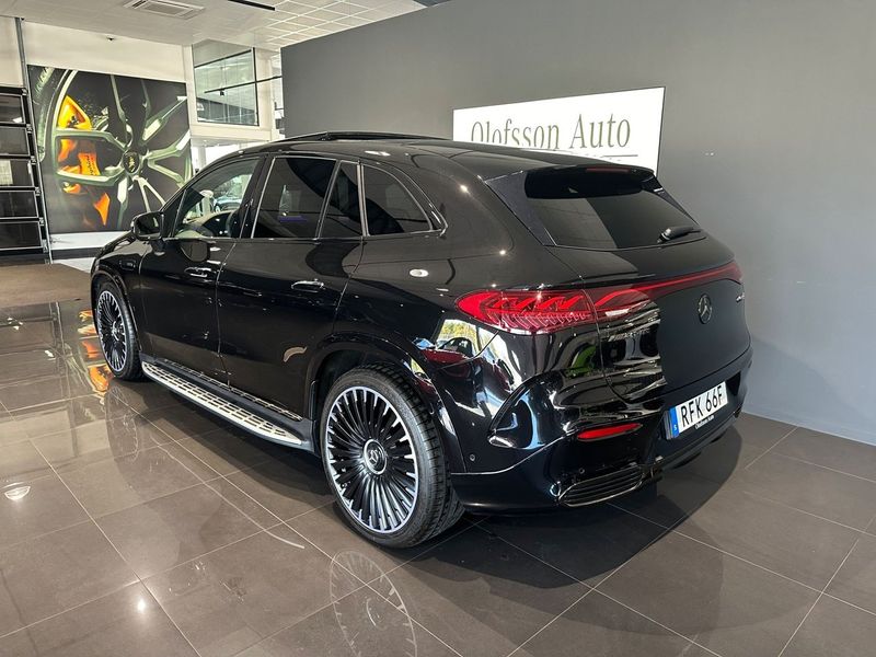 Mercedes EQE43 SUV bild 5