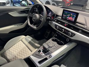 Audi RS4 bild 7