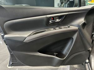 Suzuki S-CROSS bild 13