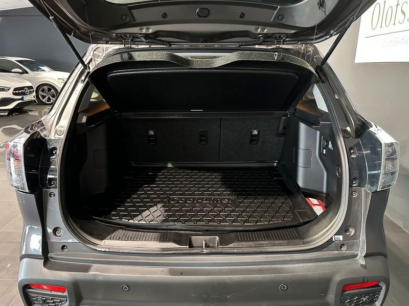 Suzuki S-CROSS bild 5