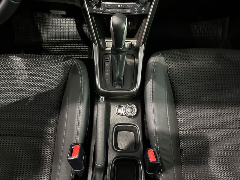 Suzuki S-CROSS bild 11