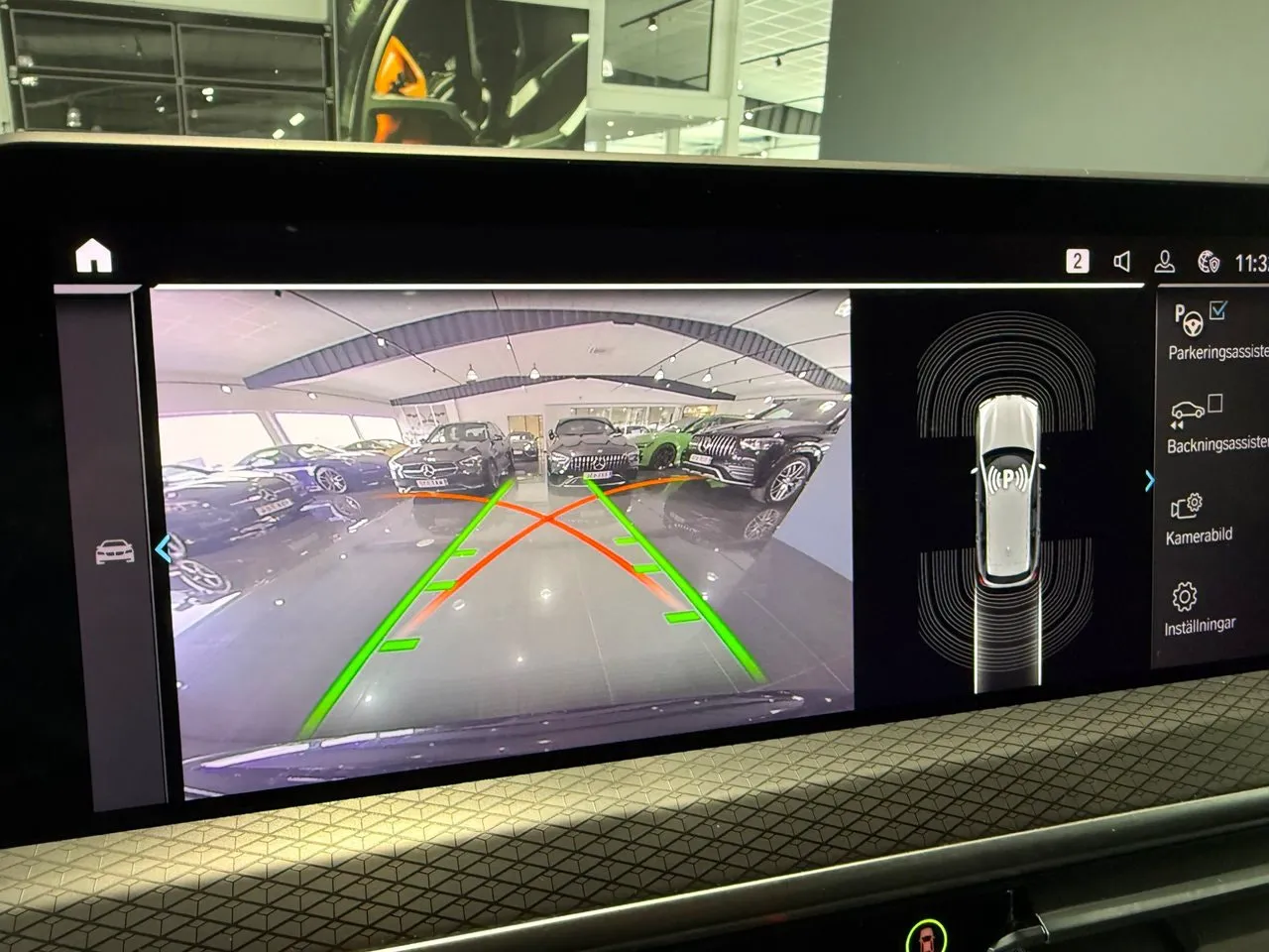 Vehicle image 8