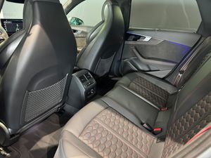 Audi RS4 bild 8