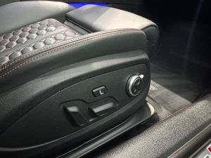 Audi RS4 bild 9