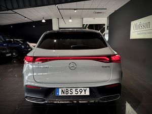 Mercedes EQE350 SUV bild 20