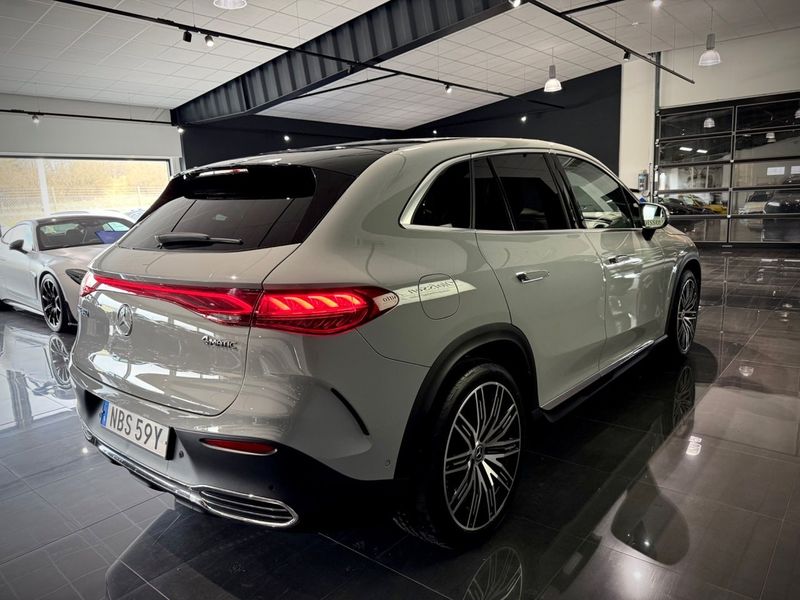 Mercedes EQE350 SUV bild 10
