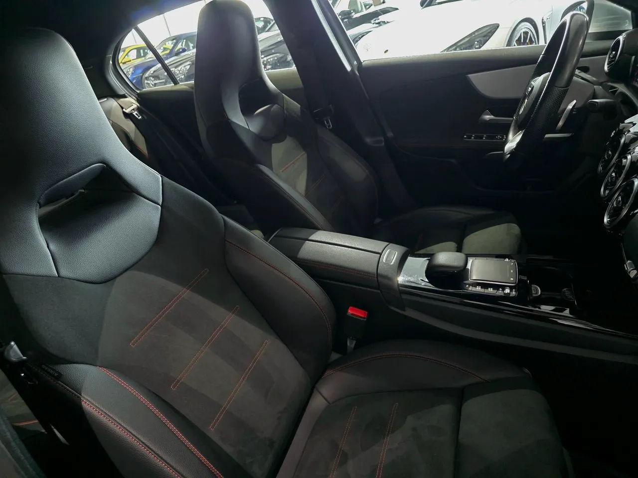 Vehicle image 14
