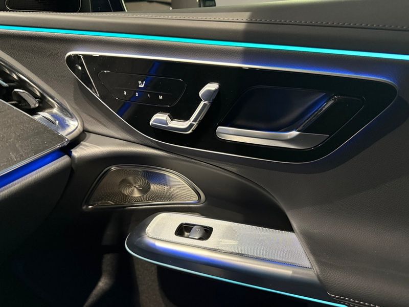 Mercedes E300 bild 17
