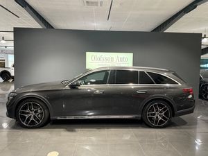 Mercedes E300 bild 3
