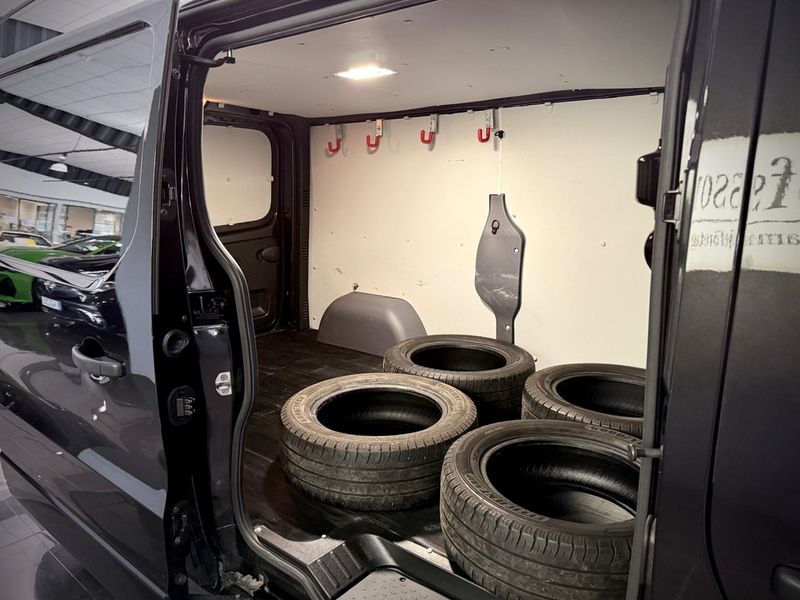 Renault Trafic bild 7