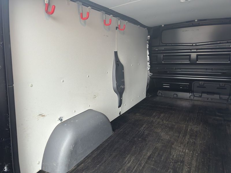 Renault Trafic bild 14