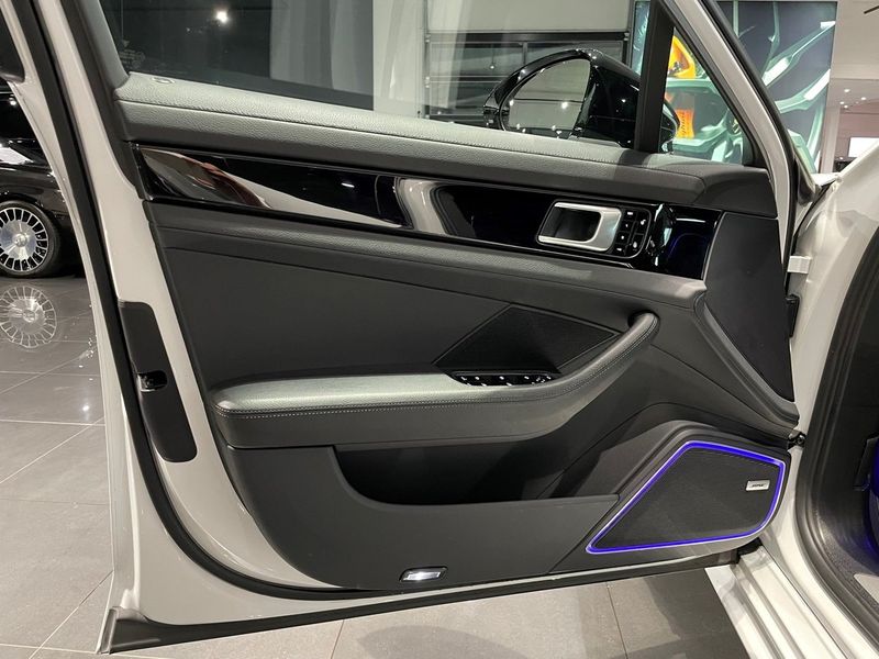 Porsche Panamera bild 8