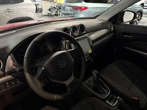 Suzuki Vitara bild 10