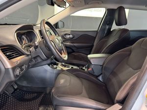 Jeep Cherokee bild 7