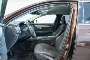 Volvo S90 bild 10