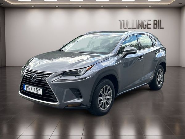 Lexus NX 300h 2.5 AWD Business Line Backkamera Navi Dragkrok - 2018