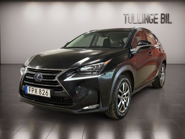 Lexus NX 300h 2.5 AWD Business Line Backkamera Dragkrok Läder - 2015