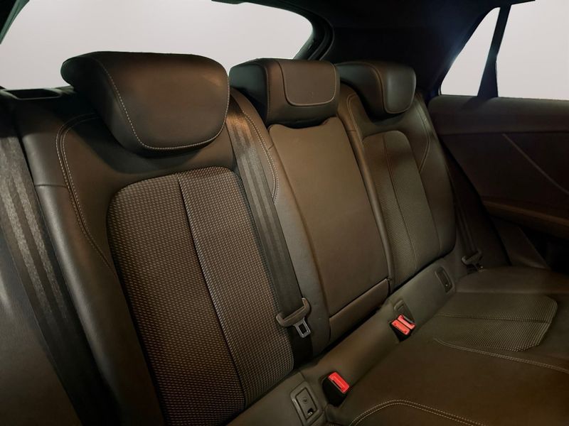 Audi SQ2 bild 11