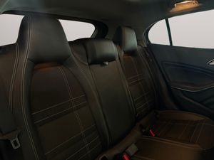Mercedes GLA200 bild 14