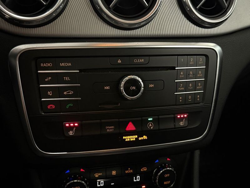Mercedes GLA200 bild 20