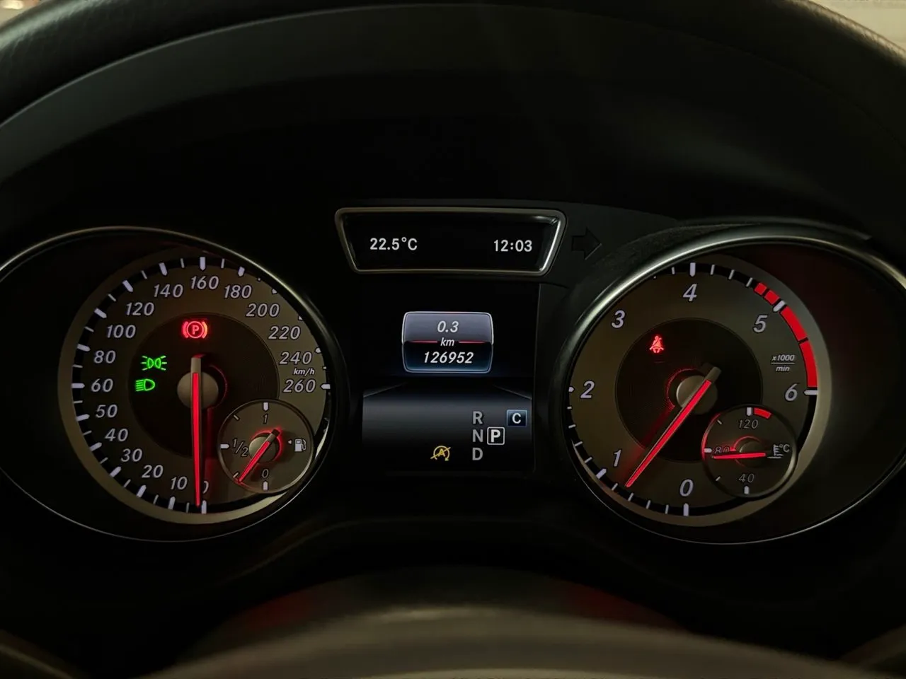 Vehicle image 22