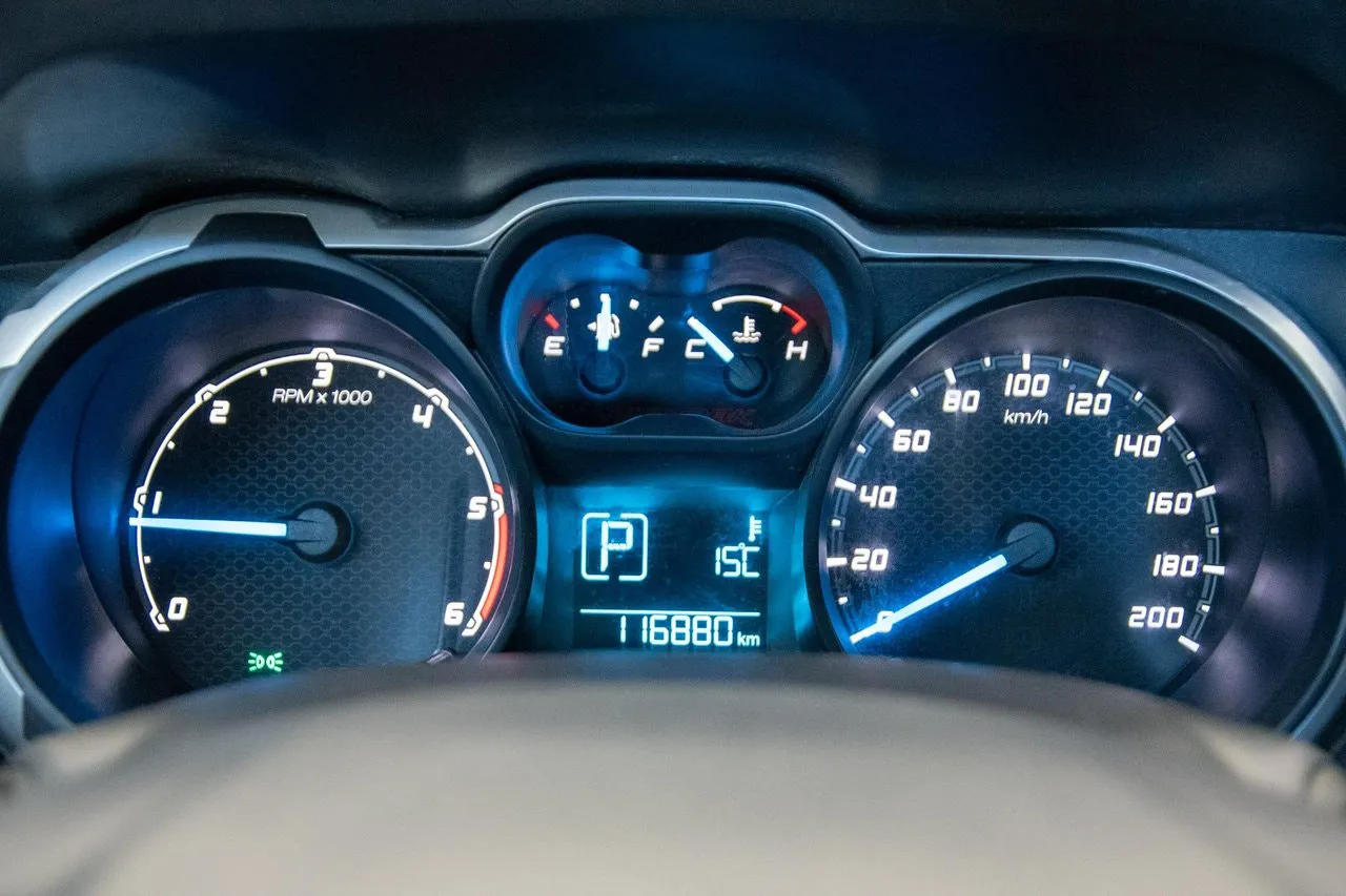 Vehicle image 23