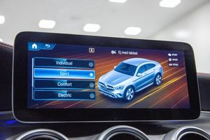 Mercedes GLC300 bild 18