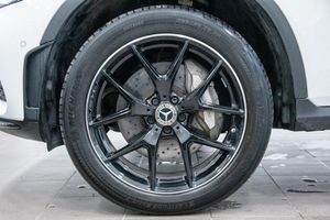 Mercedes GLC300 bild 24