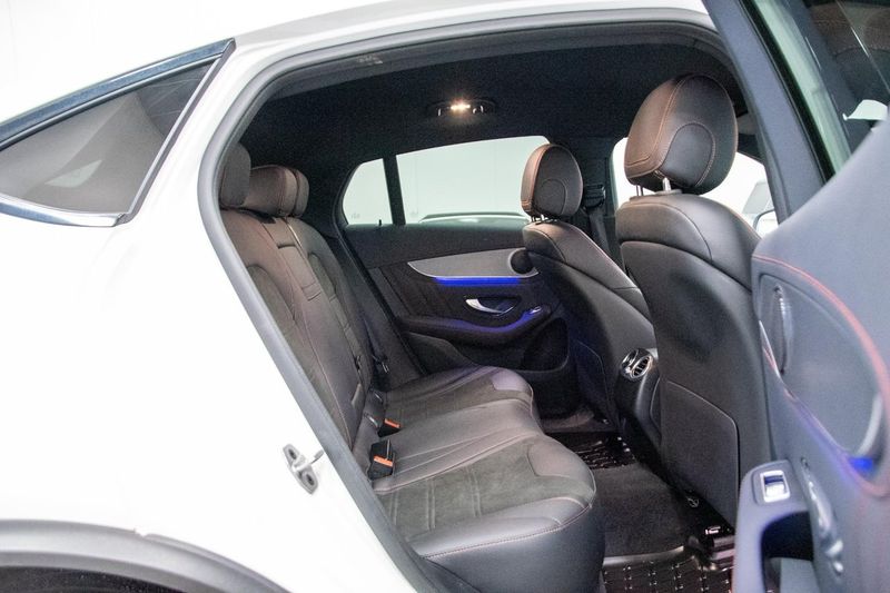 Mercedes GLC300 bild 12