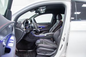 Mercedes GLC300 bild 9